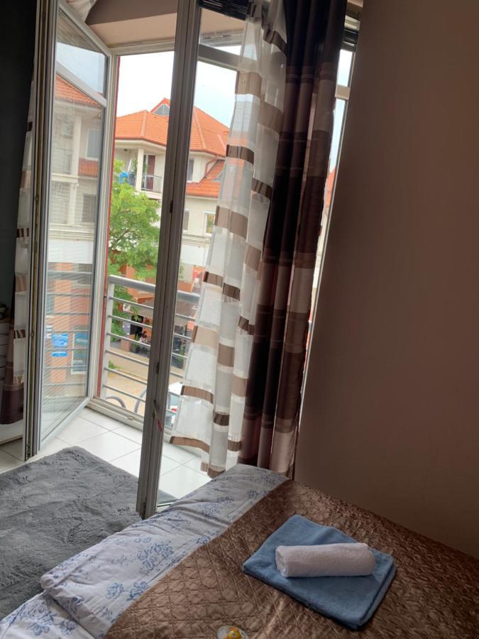 Furo-Lak 1 Apartman Hajdúszoboszló Buitenkant foto