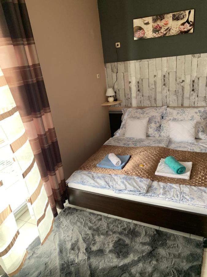 Furo-Lak 1 Apartman Hajdúszoboszló Buitenkant foto