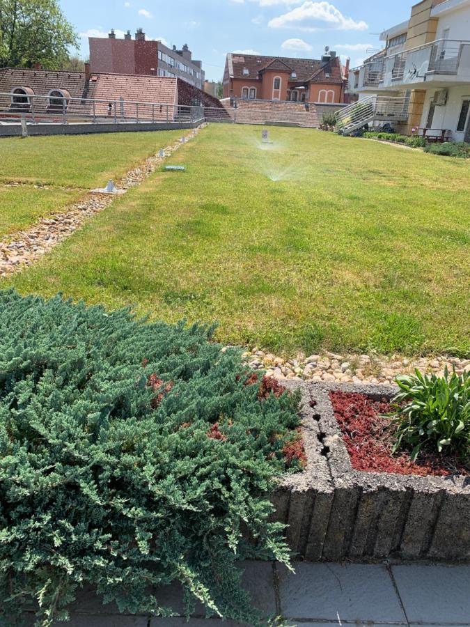 Furo-Lak 1 Apartman Hajdúszoboszló Buitenkant foto