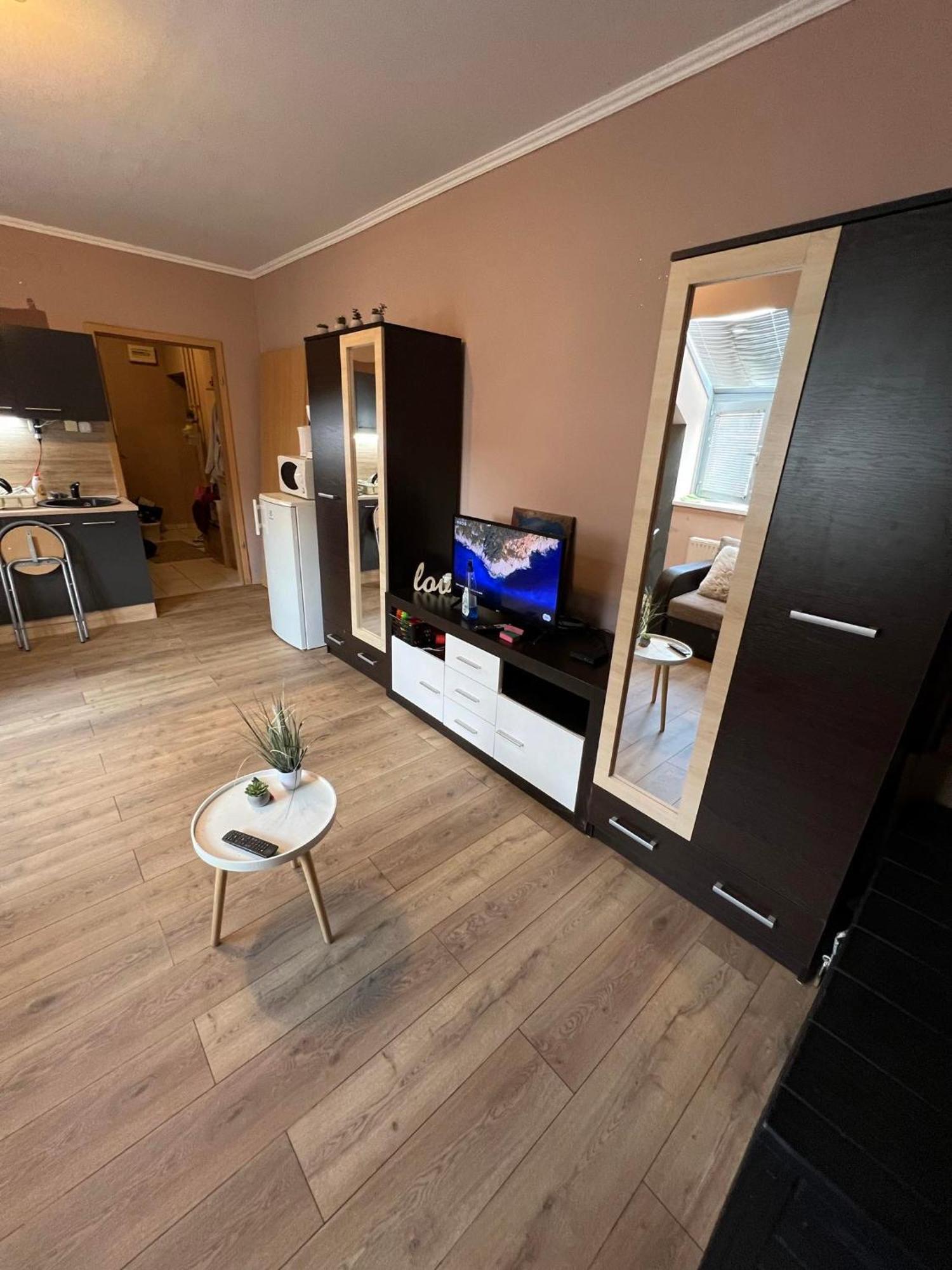 Furo-Lak 1 Apartman Hajdúszoboszló Buitenkant foto
